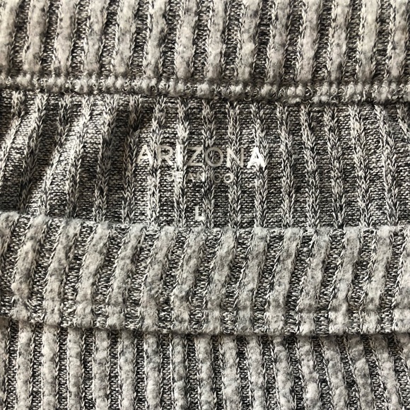 Arizona Ribbed Top - Picture 3 of 3